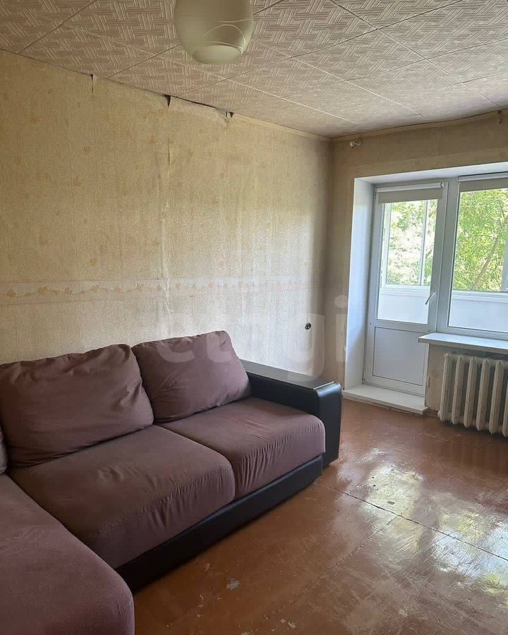 квартира г Саратов р-н Фрунзенский ул им Емлютина Д.В. 44в фото 2