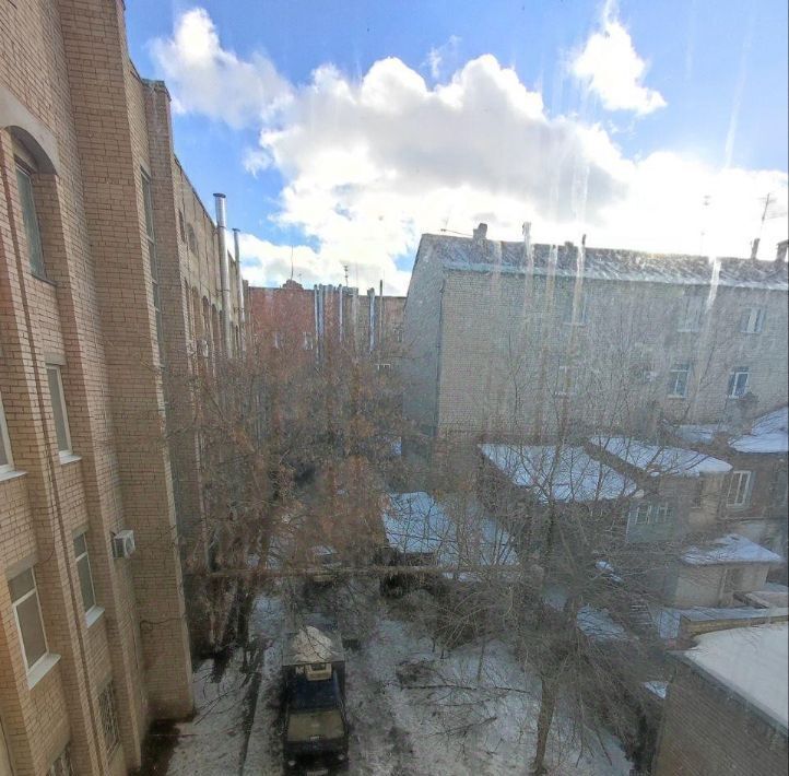 офис г Саратов р-н Фрунзенский пр-кт им Петра Столыпина 31/35 фото 32