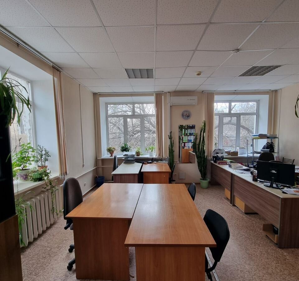 офис г Уфа р-н Орджоникидзевский ул Максима Горького 36 фото 3