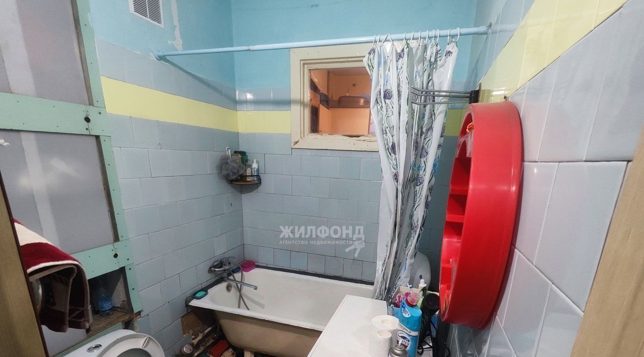 квартира г Новосибирск Маршала Покрышкина ул Семьи Шамшиных 83 фото 2