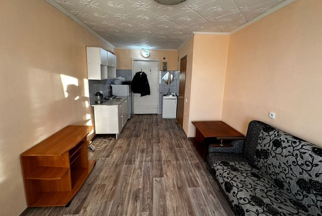 квартира г Красноярск Черёмушки ул Тобольская 1 фото 2