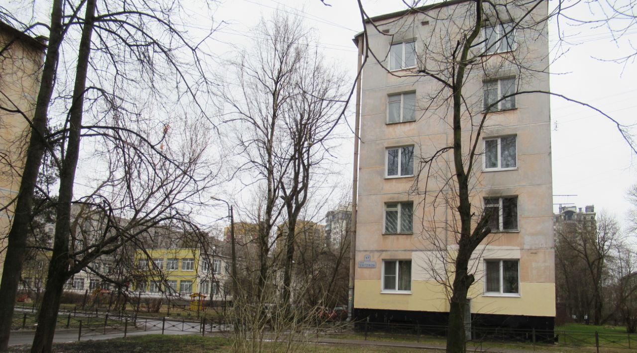 квартира г Санкт-Петербург метро Проспект Ветеранов ул Лёни Голикова 17 фото 15