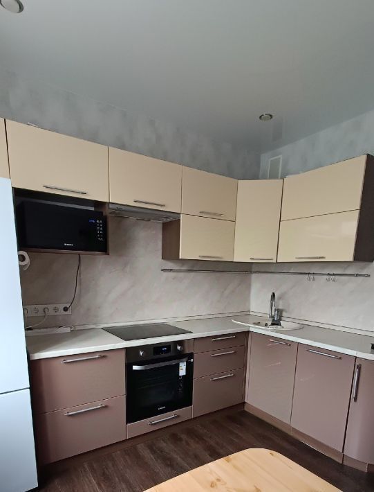 квартира г Красноярск р-н Свердловский ул Карамзина 9 фото 25