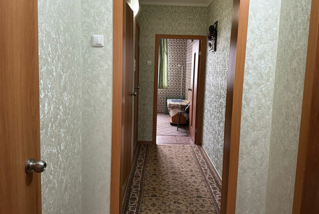 квартира г Челябинск ул Александра Шмакова 40 фото 17