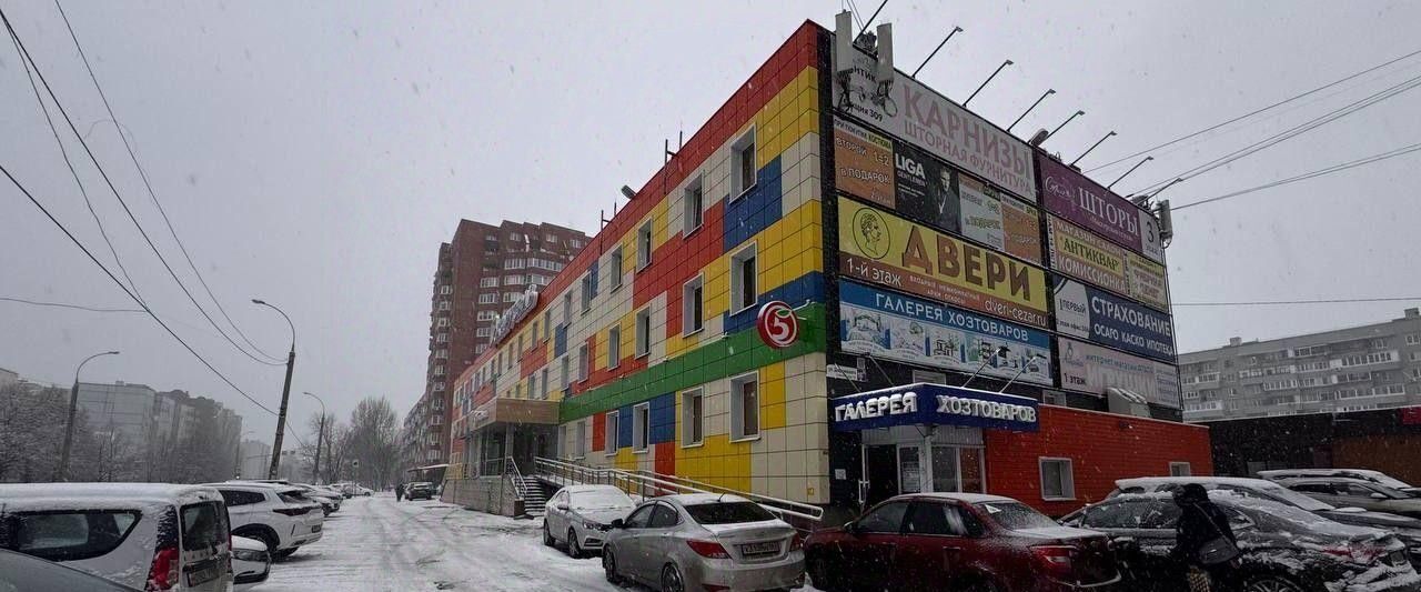 торговое помещение г Тольятти р-н Автозаводский ул Дзержинского 16а фото 1