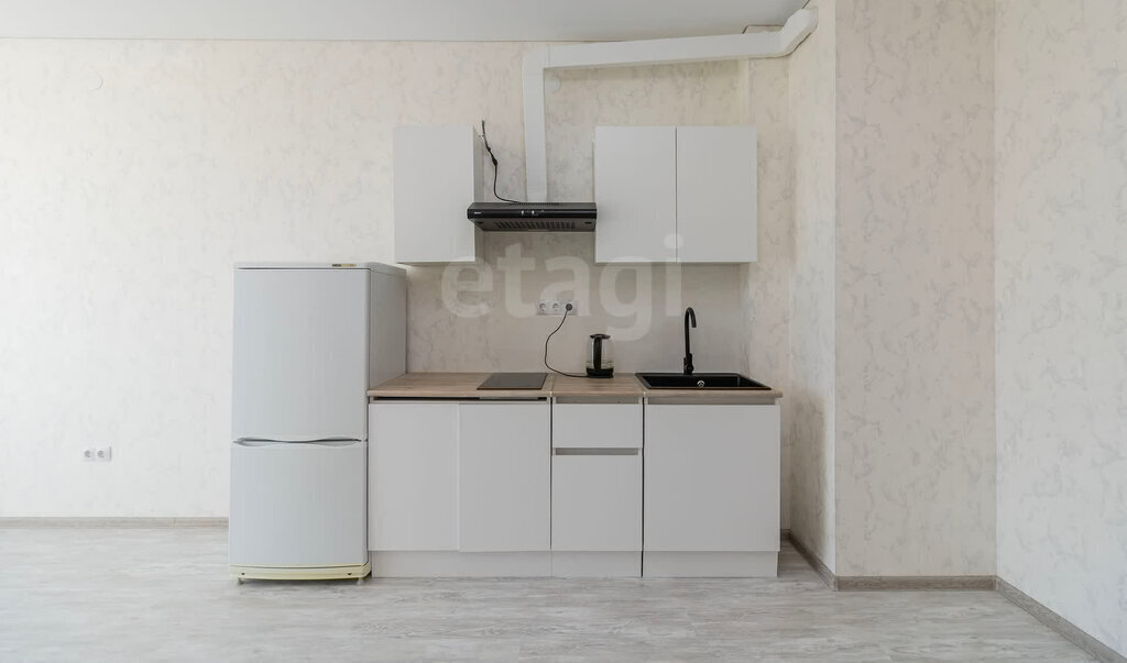 квартира г Тюмень ул Геннадия Райкова 19 фото 1