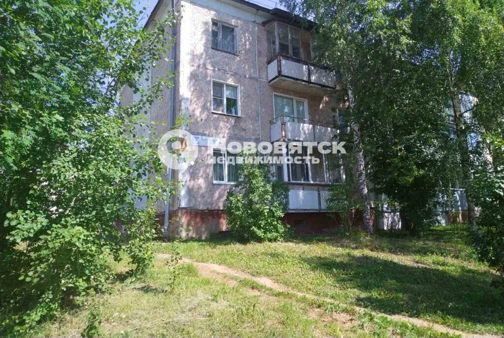 квартира г Киров мкр Радужный ул Конституции 22 фото 10
