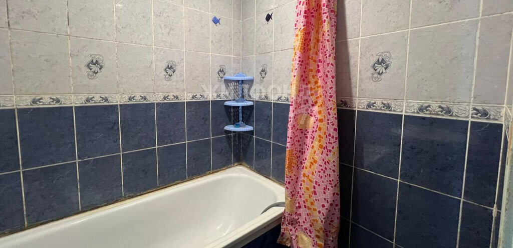 квартира г Астрахань ул Жилая 3 фото 12
