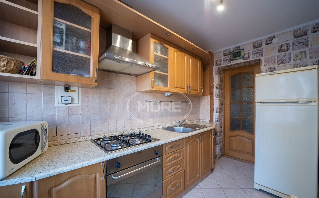 квартира г Калининград р-н Ленинградский наб Адмирала Трибуца 53 фото 12