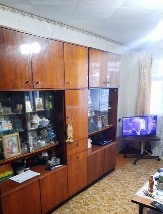квартира г Первоуральск п Новоуткинск ул 30 лет Октября 6а фото 9
