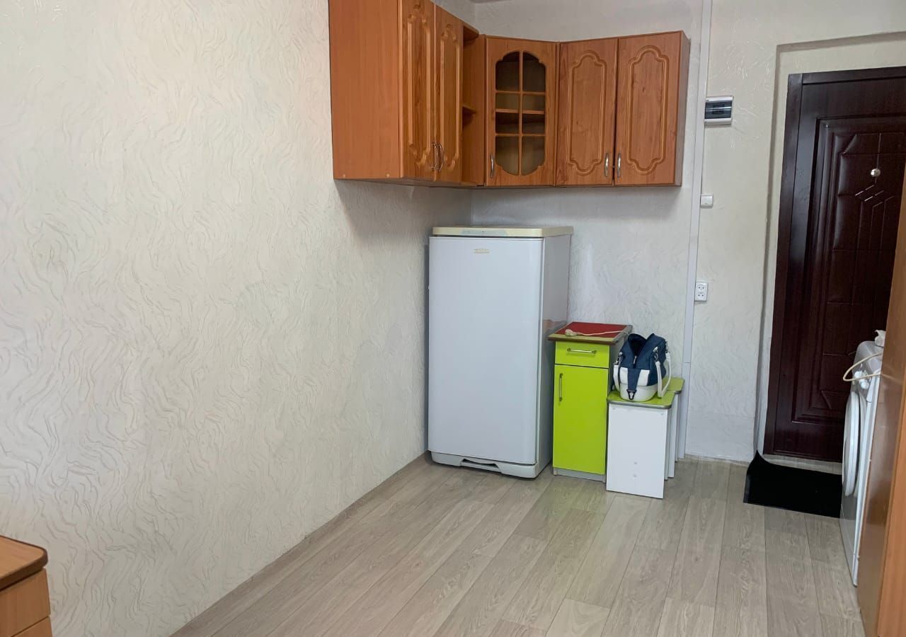 комната г Красноярск р-н Советский ул Джамбульская 2в мкр-н Зелёная Роща фото 3