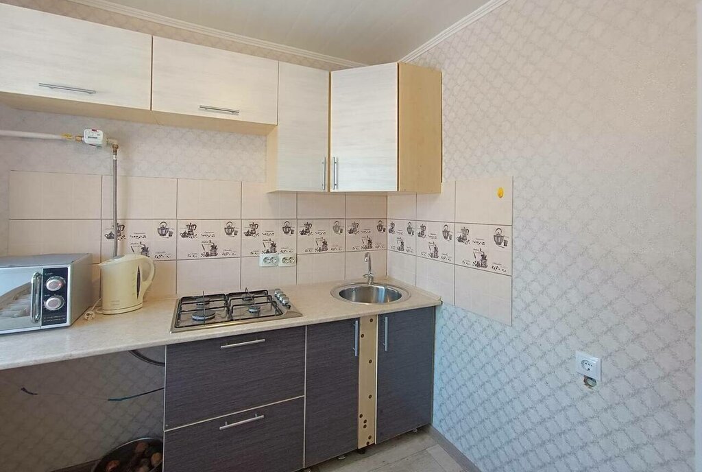 квартира г Оренбург п Кушкуль Гражданская улица, 2 фото 10
