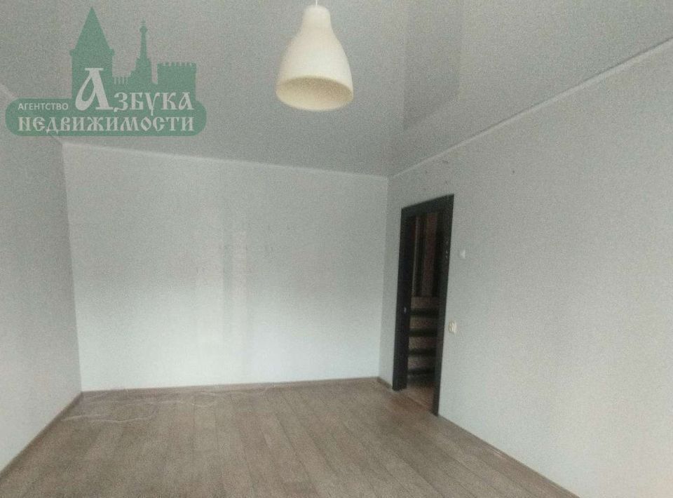 квартира г Смоленск р-н Промышленный ул Петра Алексеева 16 фото 3