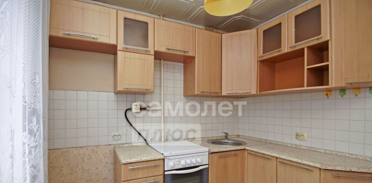 квартира г Омск р-н Октябрьский ул Романенко 2 фото 5