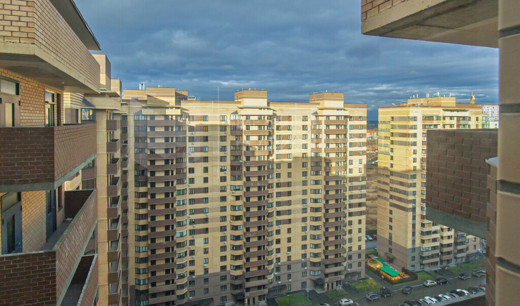 квартира г Тюмень ул Тимофея Чаркова 81 фото 9