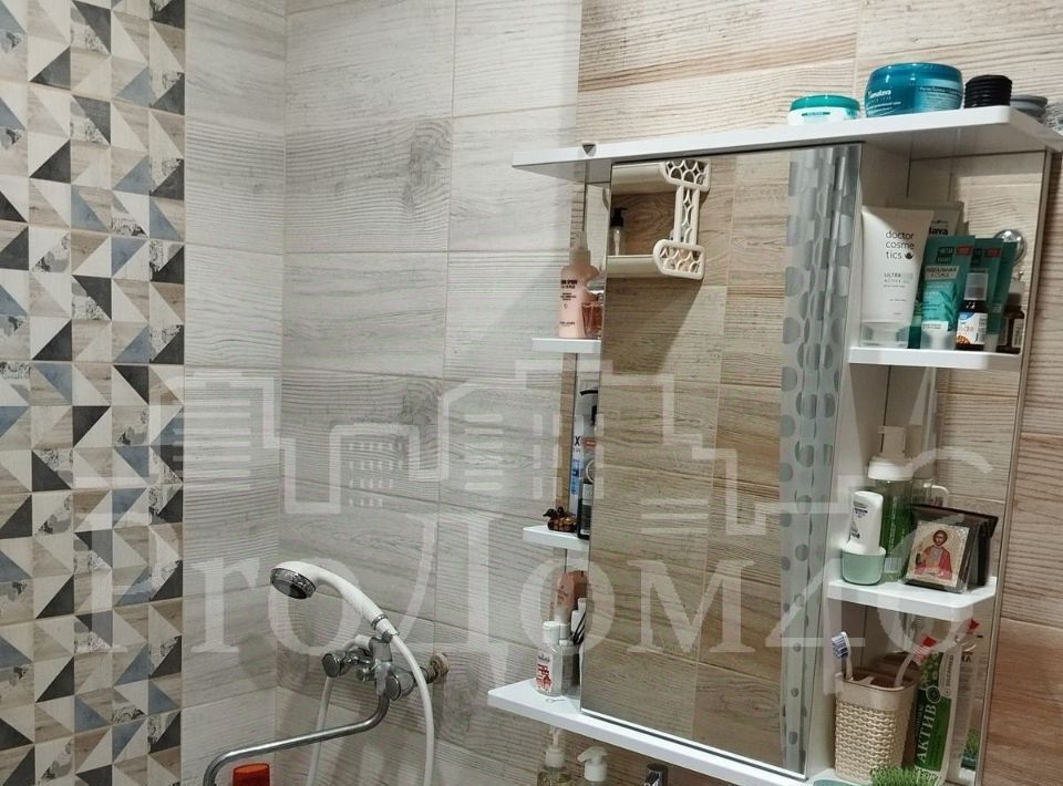 квартира г Курск р-н Сеймский ул Менделеева 61/1 фото 5