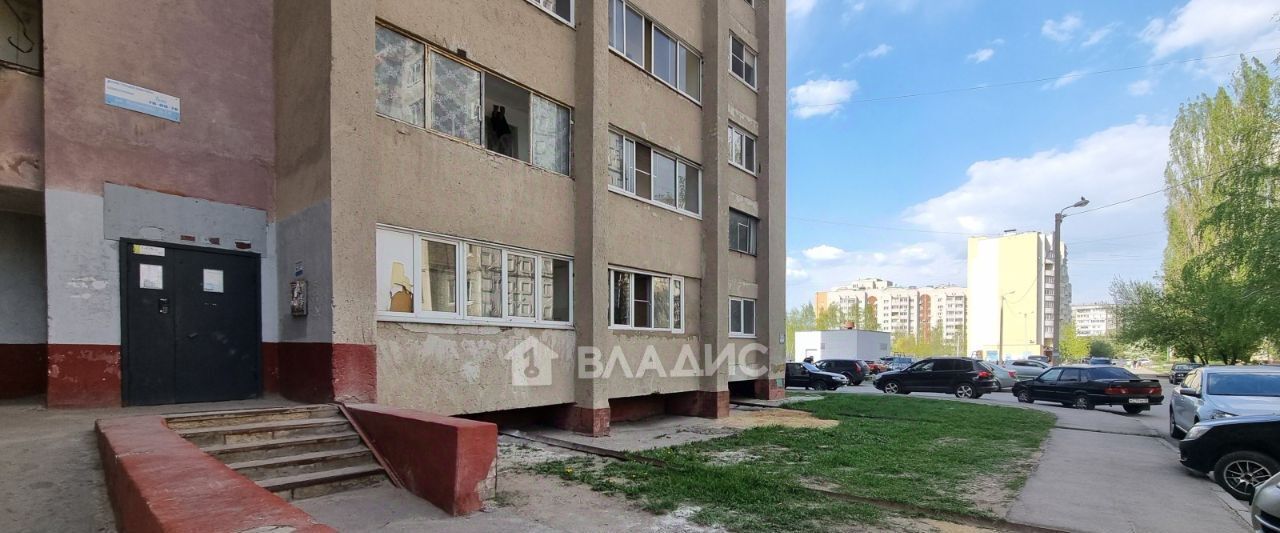 квартира г Липецк р-н Октябрьский ул Катукова 18 фото 4