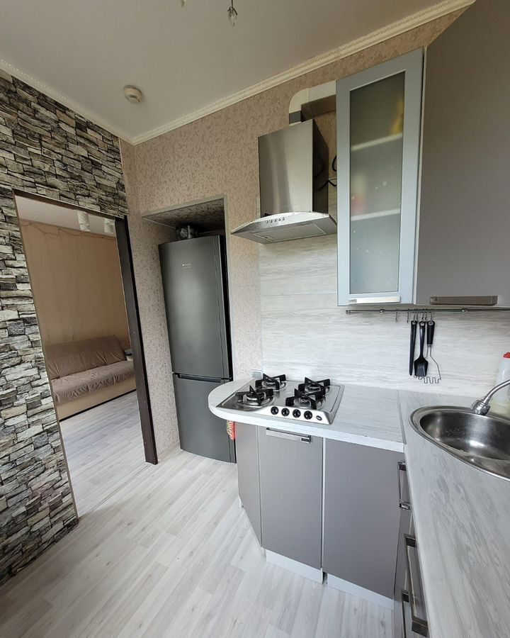 квартира г Великий Новгород Кречевицы мкр-н Кречевицы, 48к 1 фото 7