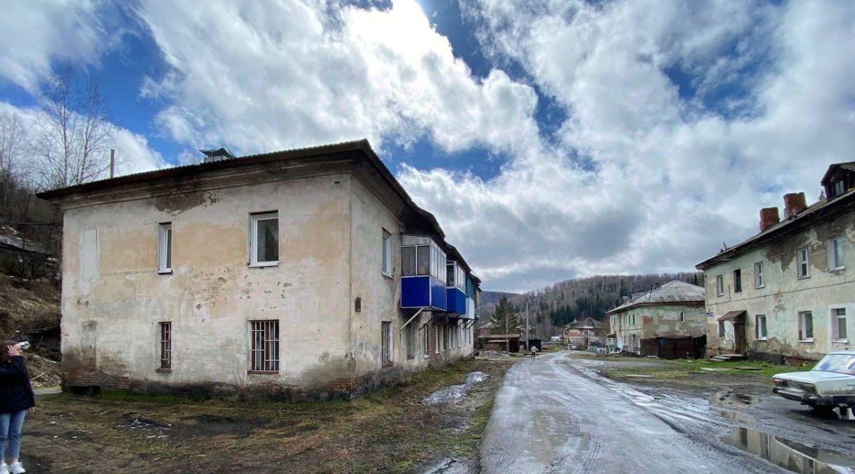 квартира г Междуреченск ул Широкий Лог 14 фото 13