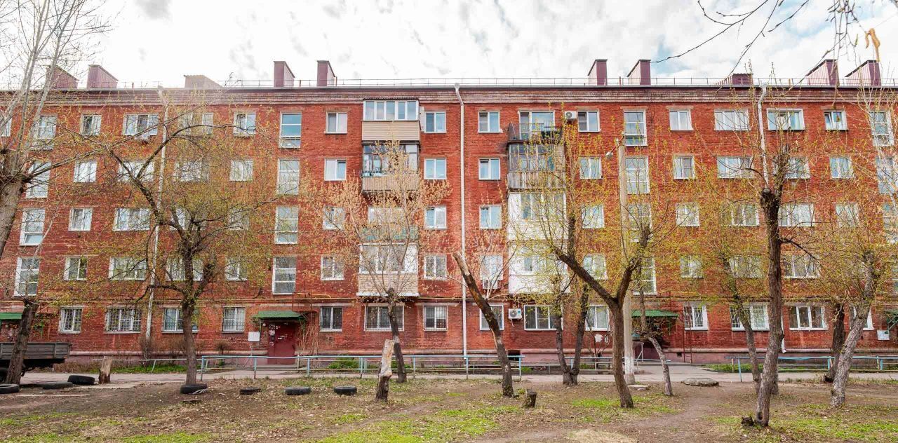 квартира г Омск р-н Ленинский ул Петра Ильичева 4 фото 15