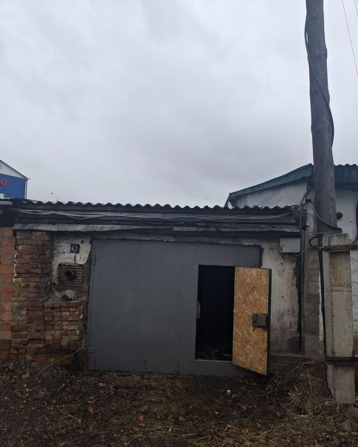 гараж г Усть-Кут ул Кирова 2 Усть-Кутский р-н, муниципальное образование фото 2