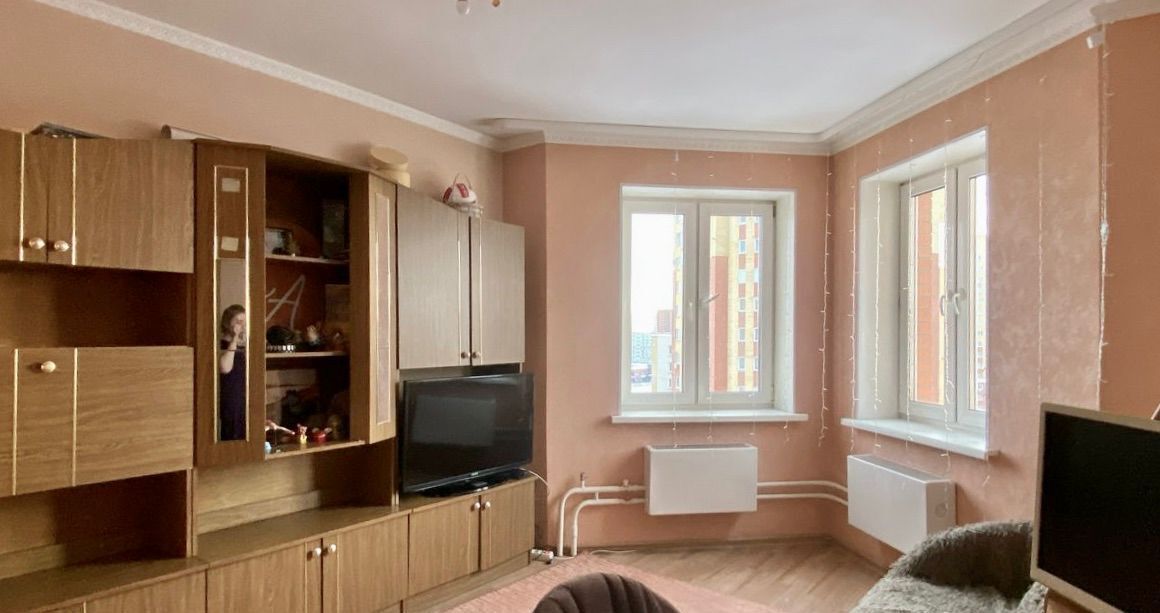 квартира г Омск р-н Кировский б-р Архитекторов 4/1 фото 3