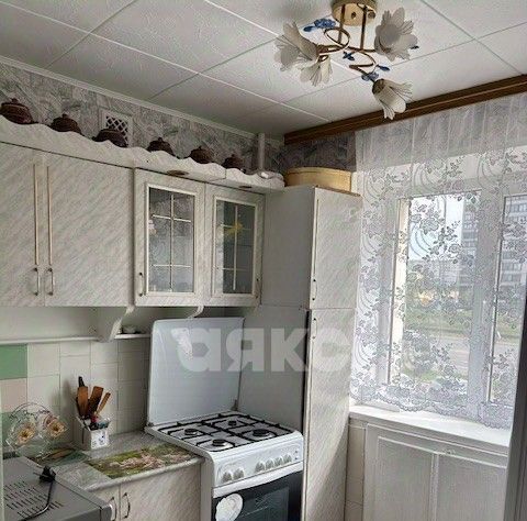 квартира г Волгоград р-н Дзержинский пр-кт Маршала Жукова 149 фото 3