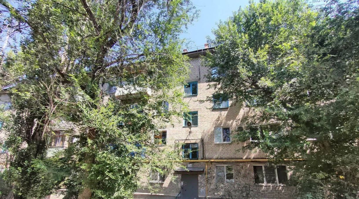 квартира г Волгоград р-н Кировский ул им. Губкина 13 фото 11