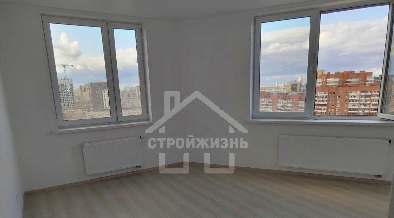 квартира г Екатеринбург Машиностроителей ул Советская 64/2 фото 1