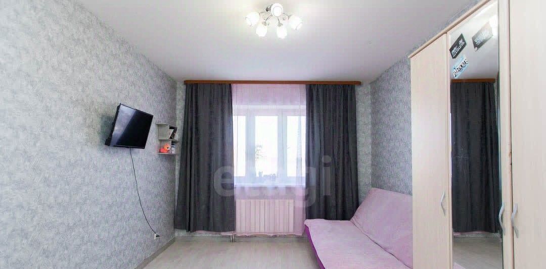 квартира г Сургут ул Ивана Захарова 27 31-й фото 4