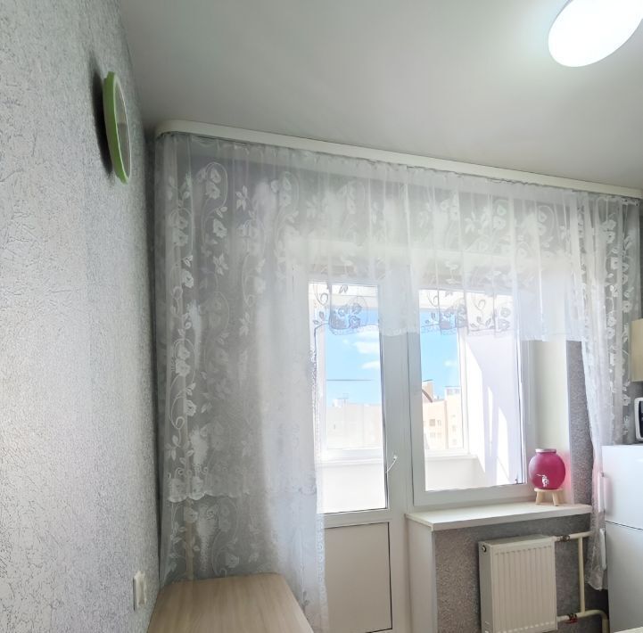 квартира г Великий Новгород ул Волотовская 6 фото 10