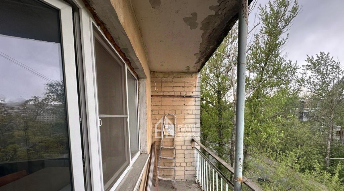 комната г Калуга р-н Ленинский ул Маршала Жукова 18 фото 1