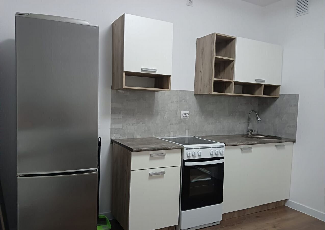 квартира г Екатеринбург Академический ул Академика Ландау 53/3 фото 1