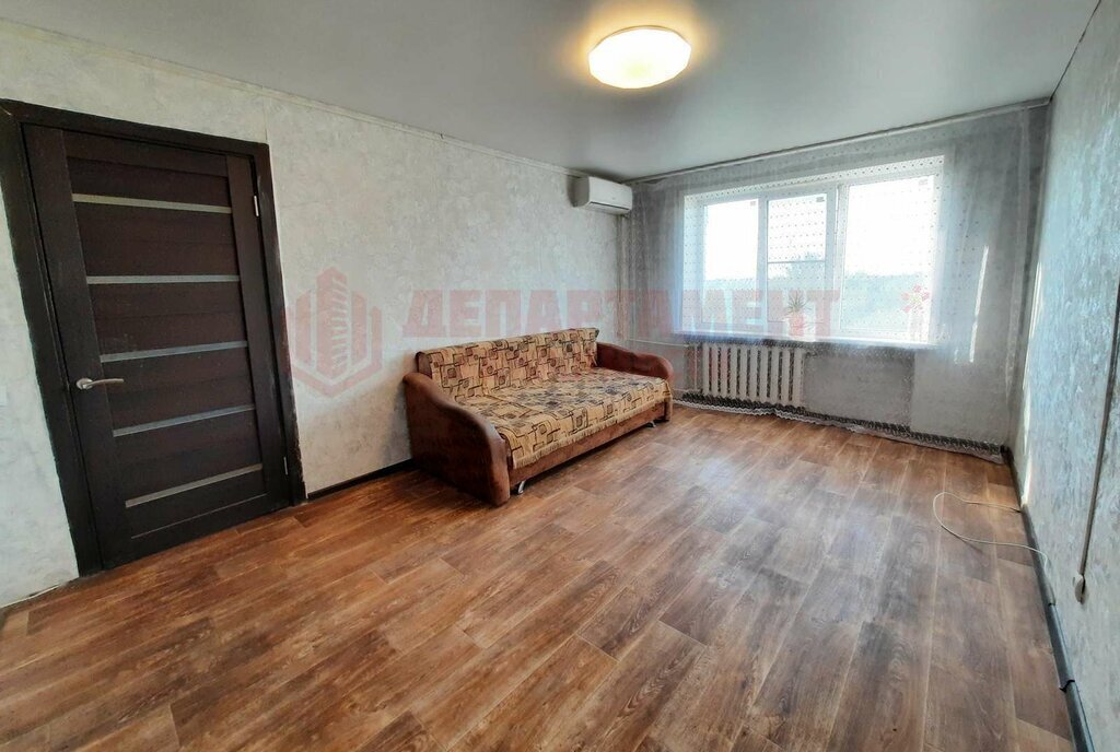 квартира г Астрахань ул Тренева 14 фото 1
