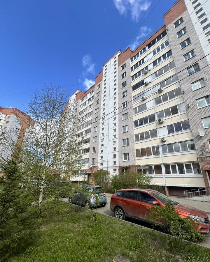 квартира г Ярославль р-н Фрунзенский ул Чернопрудная 10к/2 фото 2