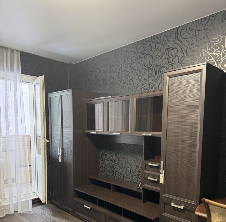 квартира г Сургут ул Есенина 4 42-й фото 3