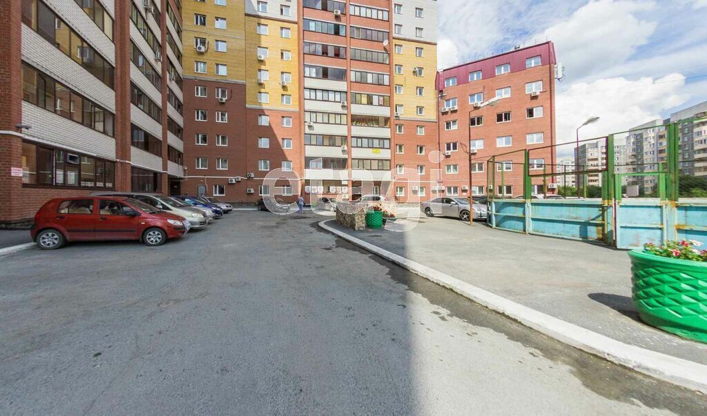 квартира г Тюмень ул Василия Гольцова 22 фото 19