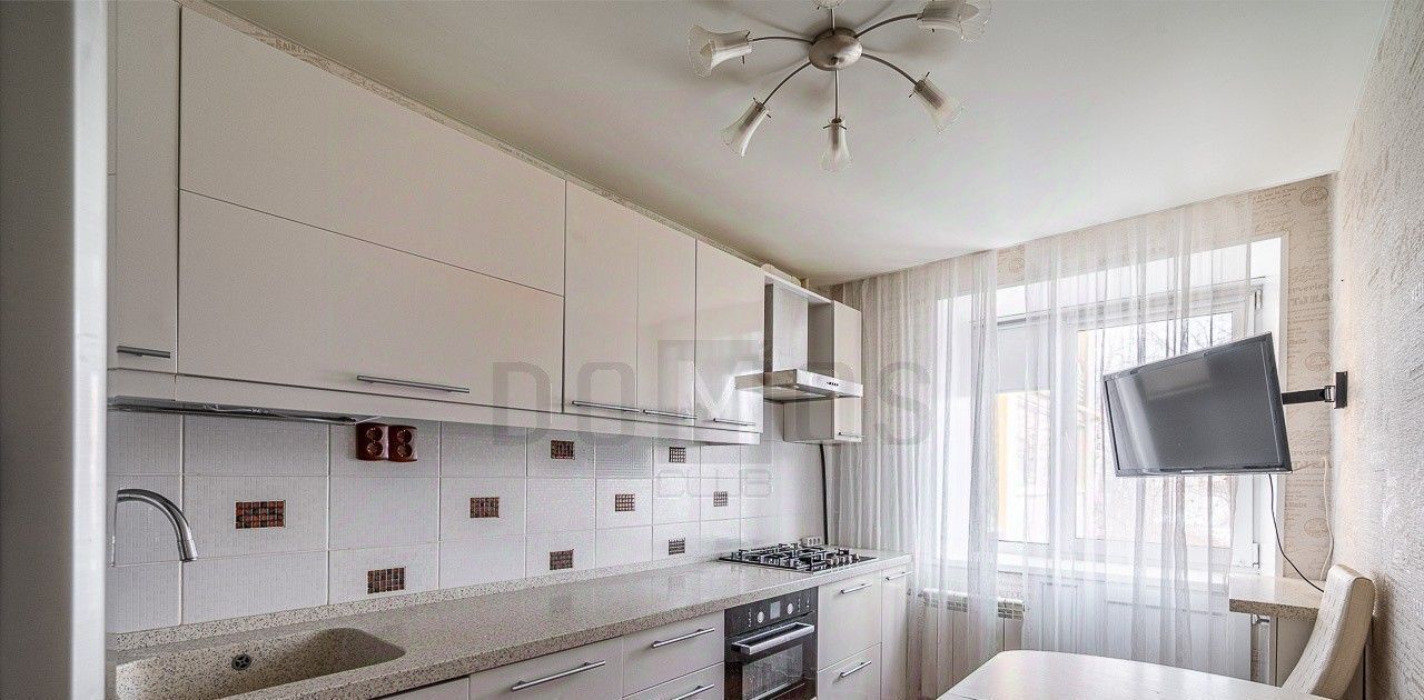 квартира г Екатеринбург ул Стачек 70 Проспект Космонавтов фото 1