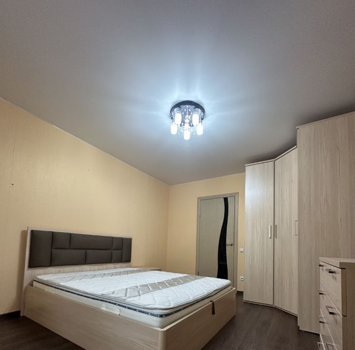 квартира р-н Нижнекамский г Нижнекамск ул Чишмале 2 фото 3