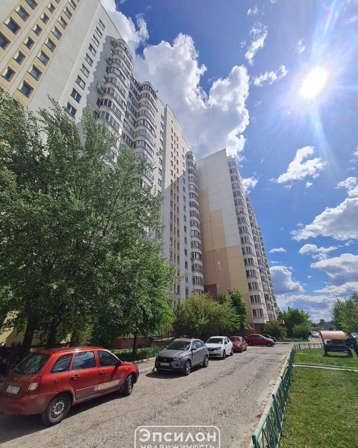 квартира г Курск р-н Центральный пр-кт Вячеслава Клыкова 39 фото 1