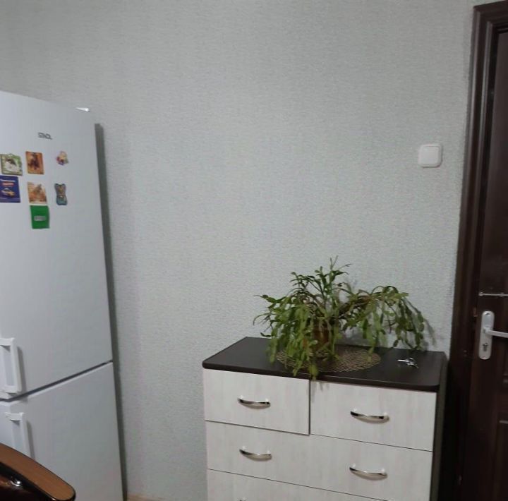 комната г Тольятти р-н Автозаводский б-р Баумана 6 1-й кв-л фото 3