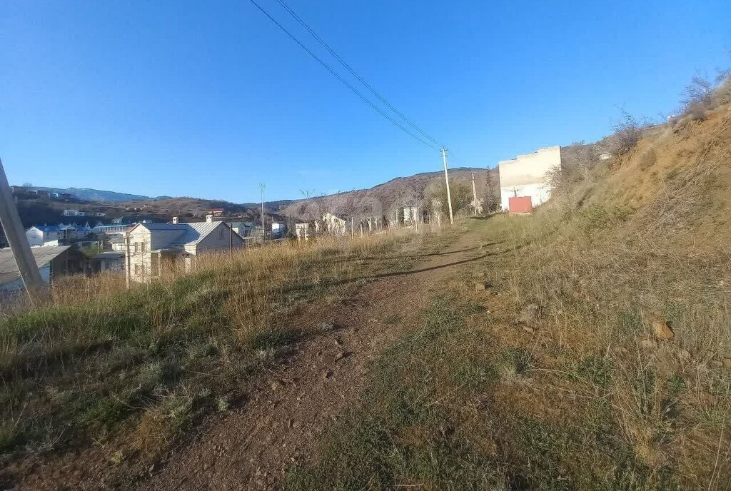 земля г Алушта с Рыбачье ул Лучистая фото 2