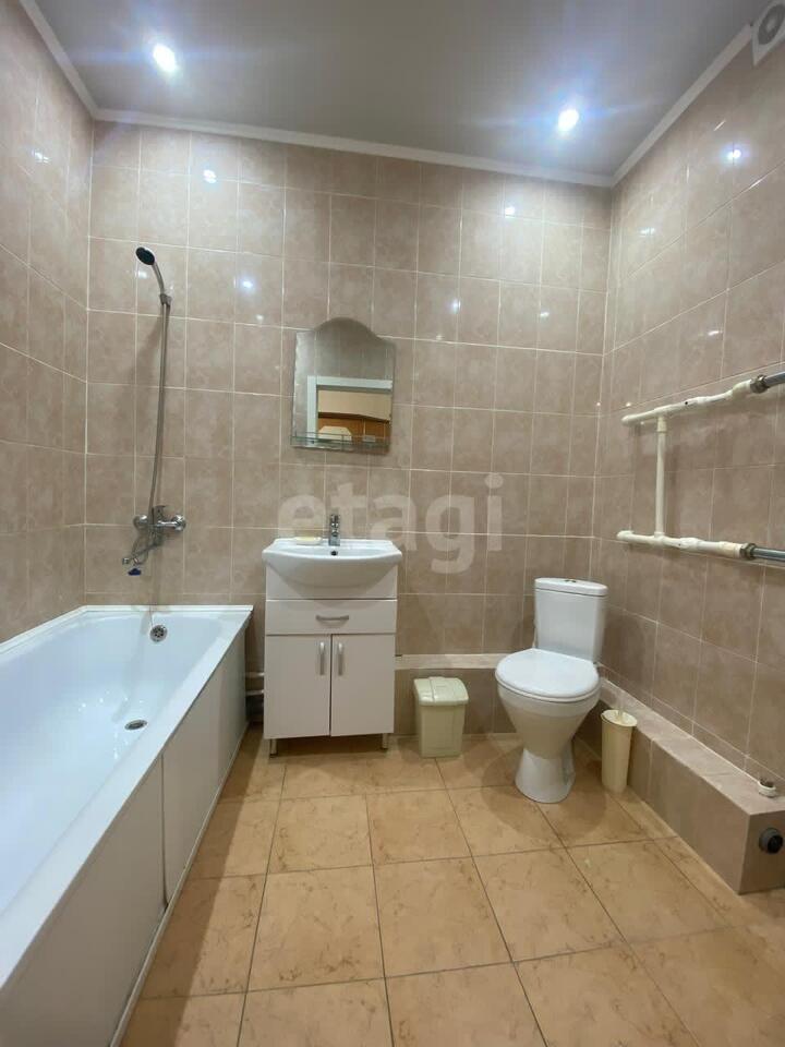 квартира г Якутск ЖК в квартале 9А Ulitsa Yakutskaya, 11, Yakutsk, Respublika Sakha Yakutiya, Russia, 677009 фото 4