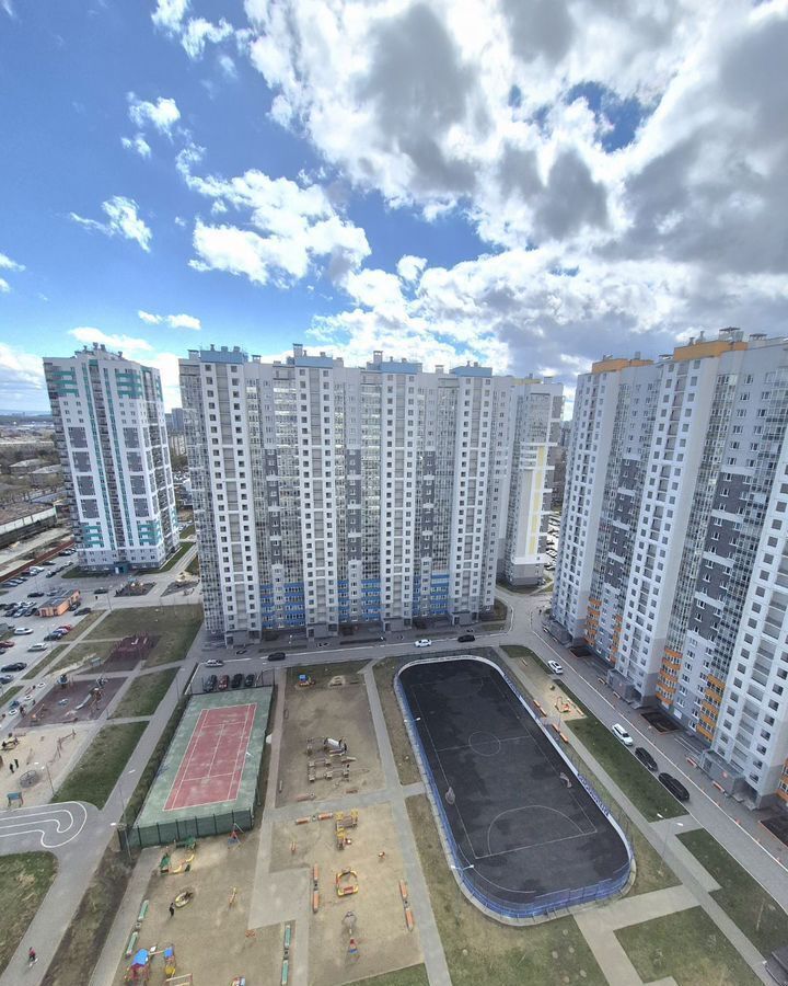 квартира г Екатеринбург р-н Кировский Комсомольский ул Рассветная 8к/3 фото 5