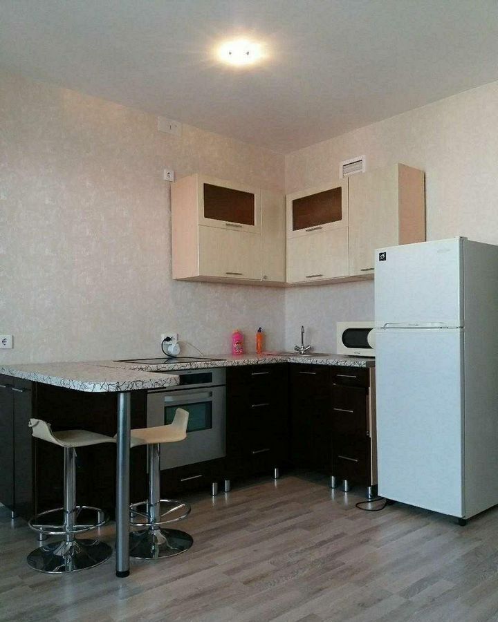 квартира г Челябинск р-н Курчатовский ул Скульптора Головницкого 20а фото 1