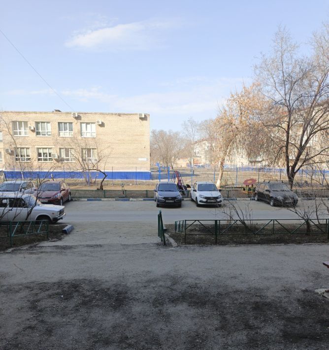 квартира г Тольятти р-н Комсомольский ул Лизы Чайкиной 85 фото 14