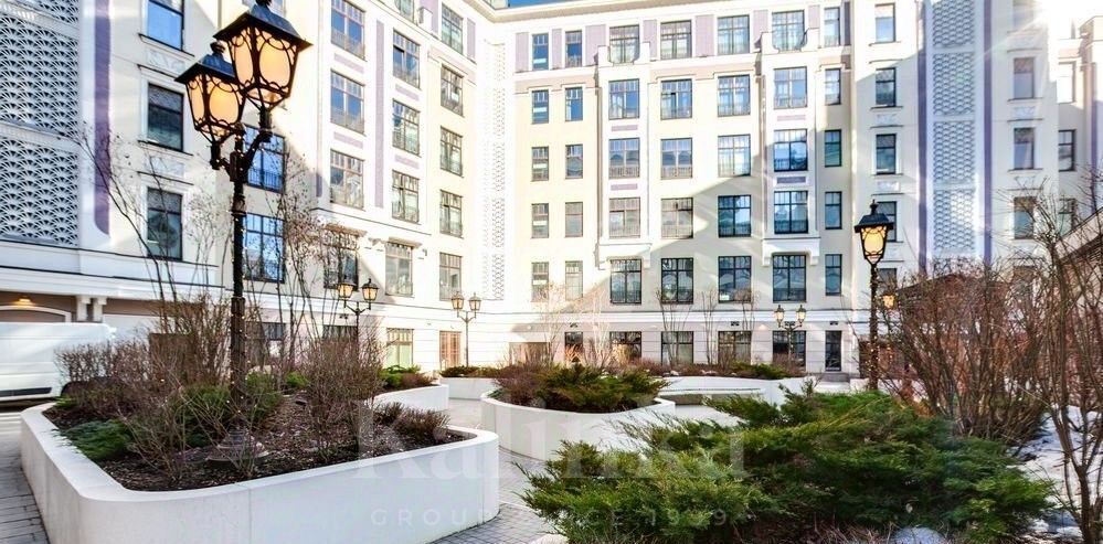 квартира г Москва метро Арбатская ул Поварская 8/1к 1 фото 4