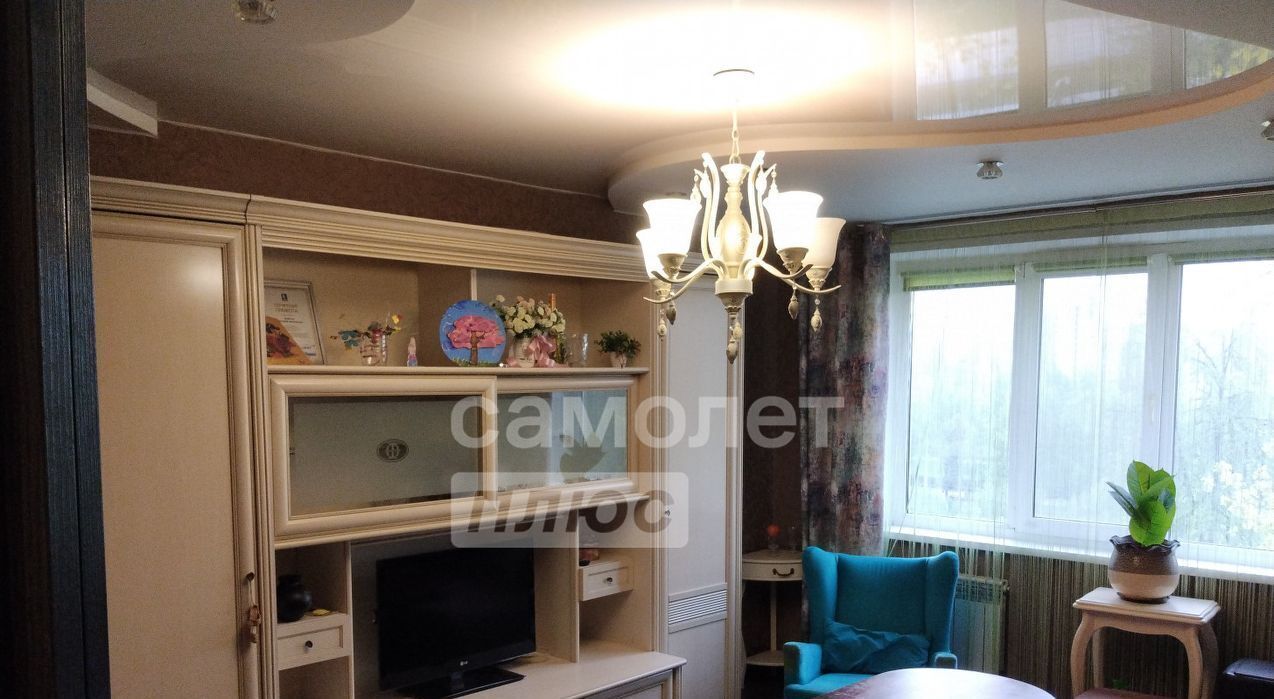 квартира г Набережные Челны р-н Автозаводский 27-й комплекс 01 фото 1