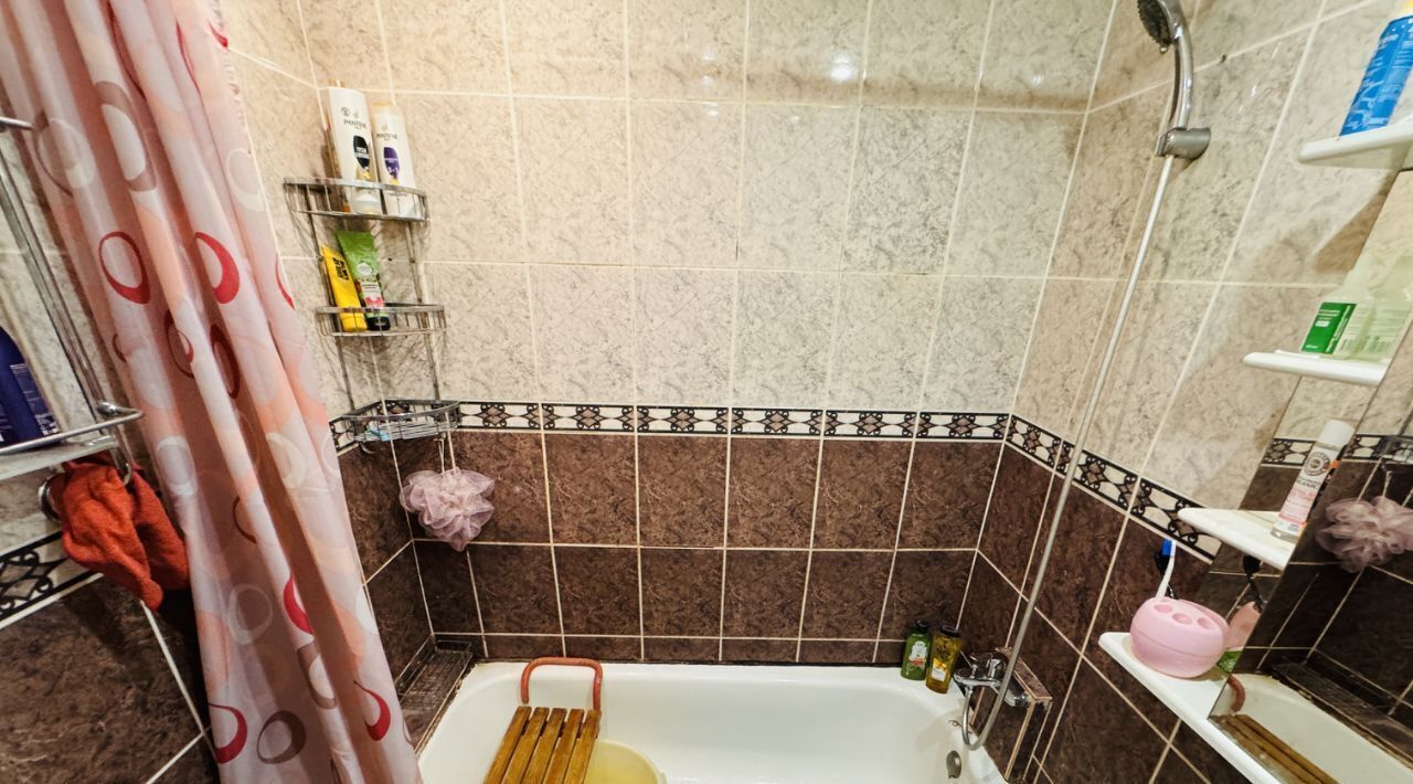 квартира г Волгоград р-н Тракторозаводский ул им. Кастерина 2 фото 14