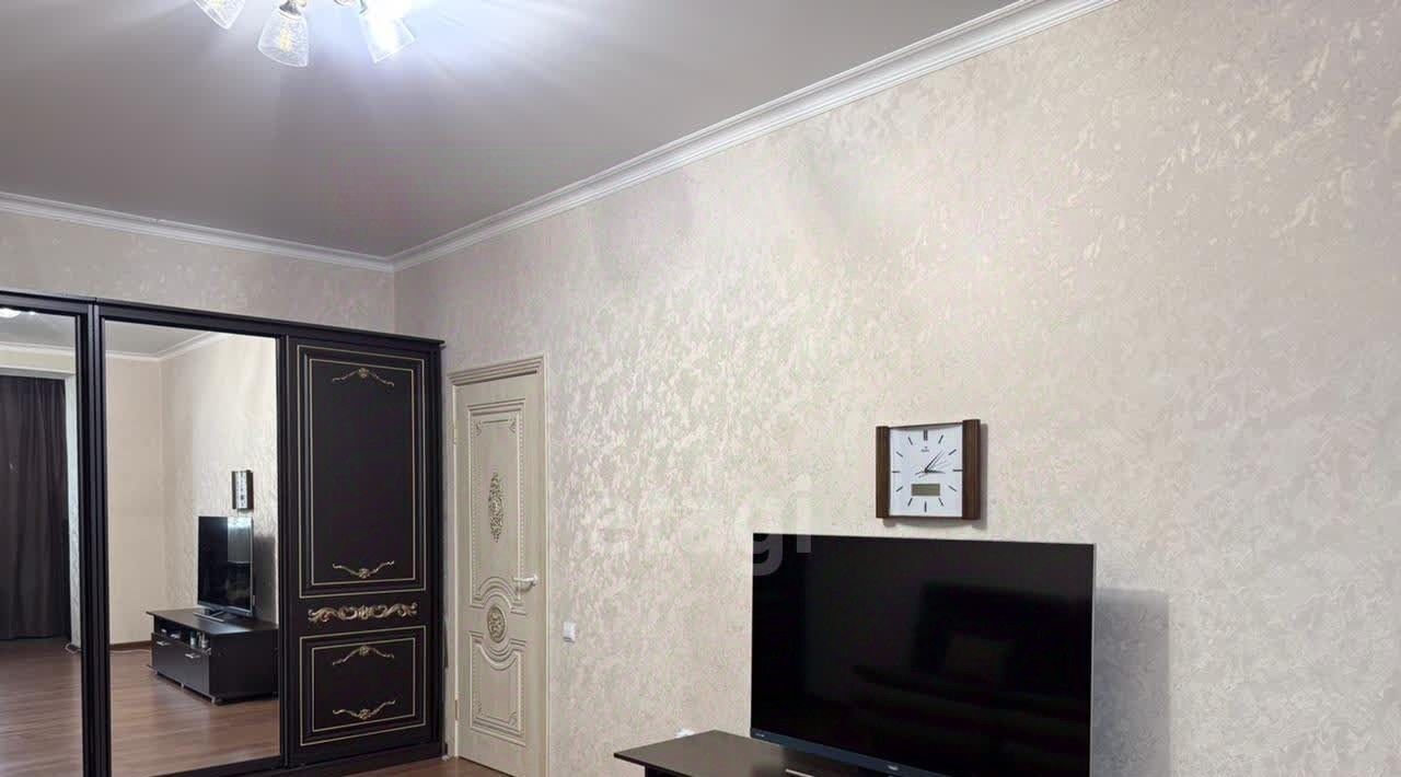 квартира г Черкесск ул Октябрьская 9н фото 8